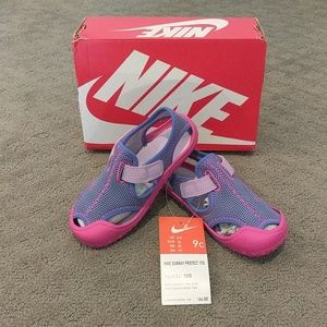 nike sunray size 9